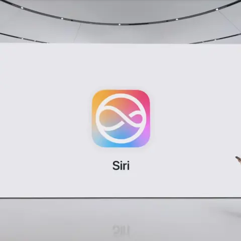Nova Siri com IA vai ser um chatbot intimamente integrado ao iOS 27, diz analista